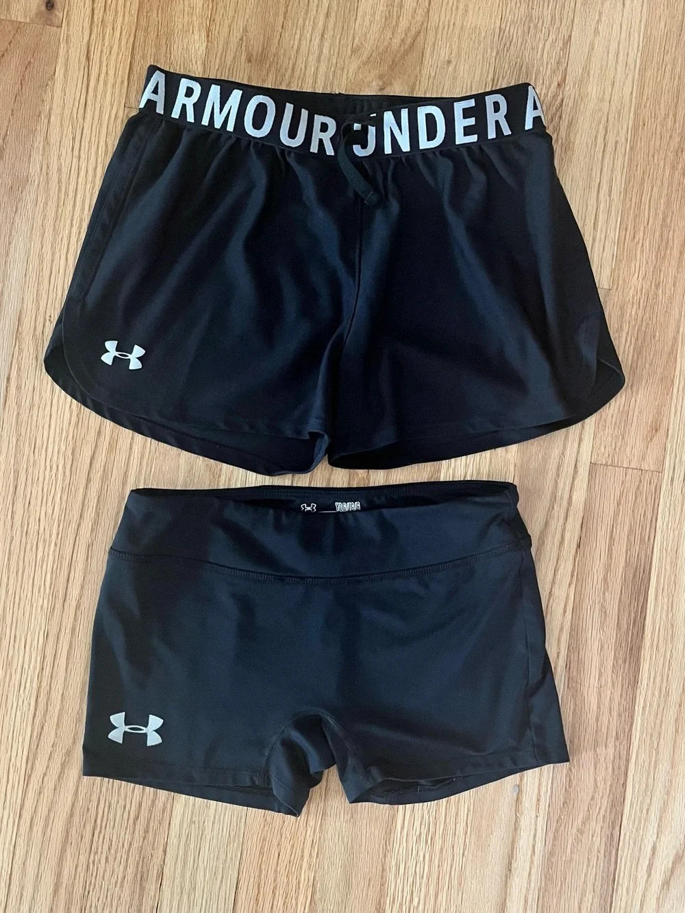 Under Armour Girls Size Large Black Athletic Shorts Set Of 2